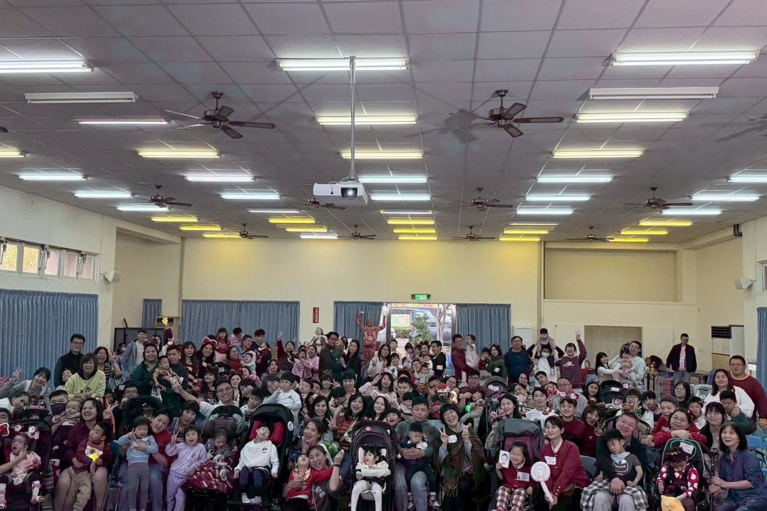 特兒寶貝平安健康長大・2025 聖誕相聚活動